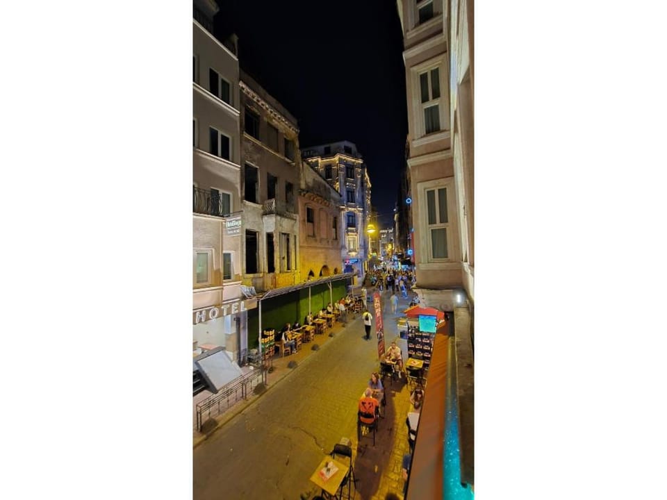 White Lily Hotel in Istanbul