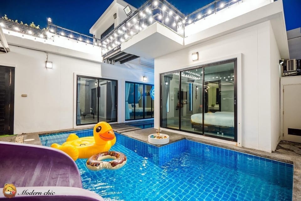 Modern chic poolvilla  Bed and Breakfast in Hua Hin District