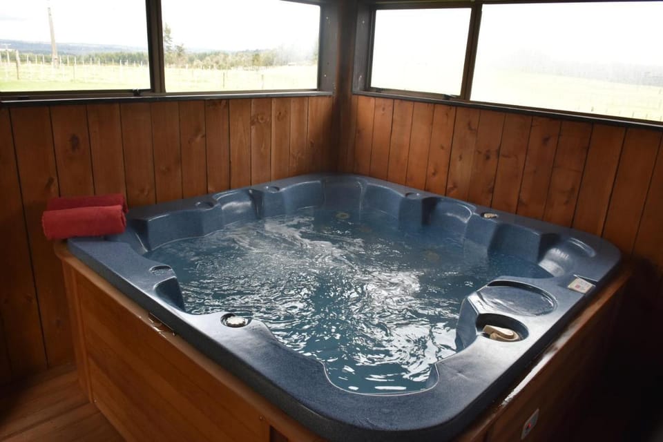 Hot tub