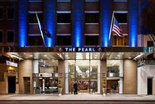Pearl Hotel Hotel in Midtown