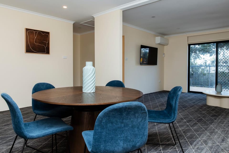 Lakeview Hotel Motel Motel in Wollongong