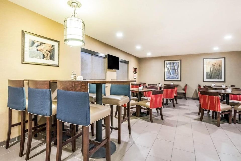 Comfort Inn Hotel in Ottawa
