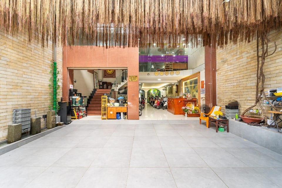 HÀ NGỌC HOTEL Hotel in Ho Chi Minh City