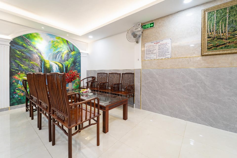 HÀ NGỌC HOTEL Hotel in Ho Chi Minh City