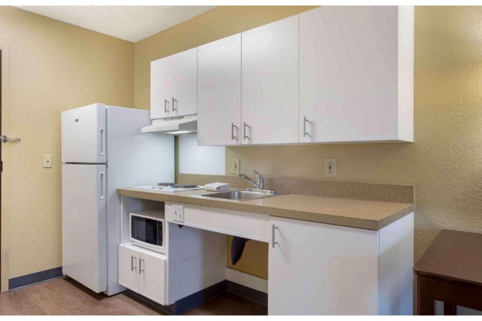 Amenity (Guest room)