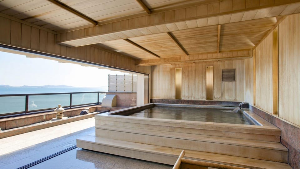 Shinojima Royal Hotel Kasuisou Hotel in Aichi Prefecture