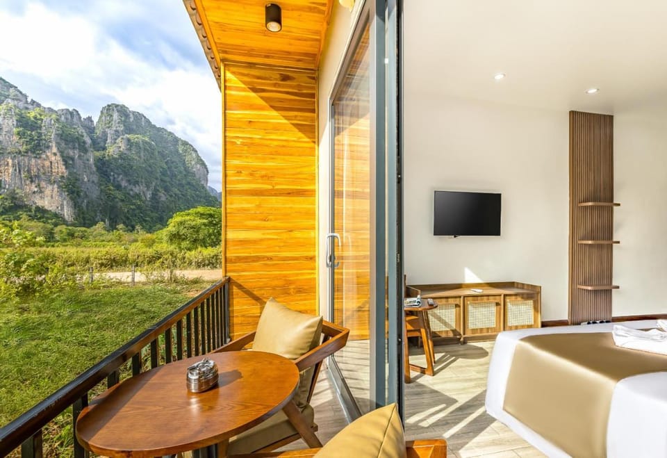 Sunset Mountain View Resort Resort in Vang Vieng