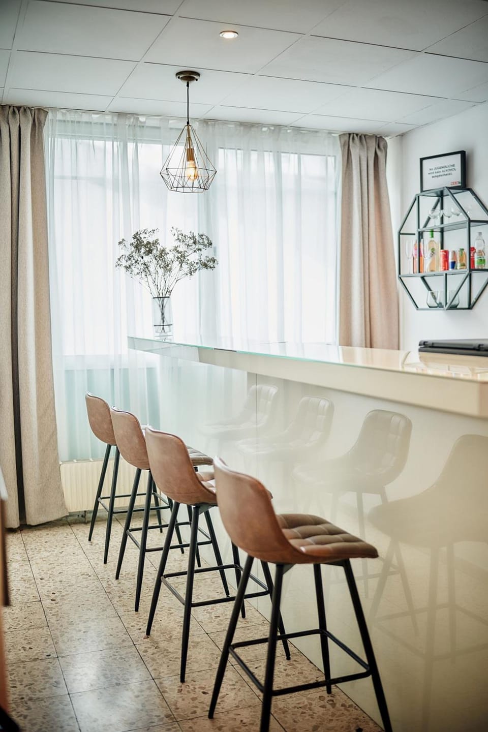 Bar/lounge
