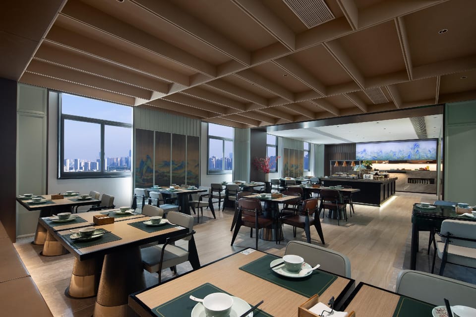 宋砚酒店（恐龙园万达广场店） Hotel in Suzhou