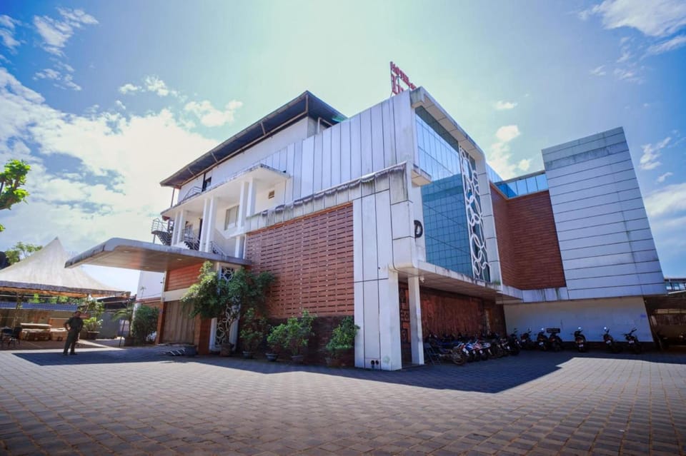 Hotel New Indraprastha Hotel in Kerala