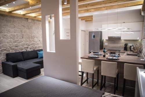 Limestone Heritage House Hotel in Trogir