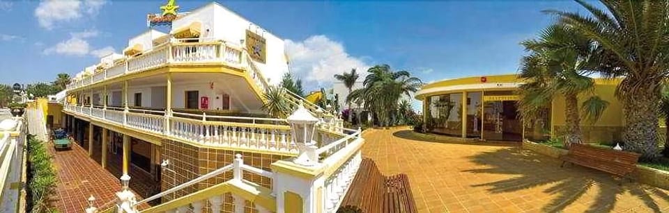 Gran Hotel Natura Hotel in Corralejo