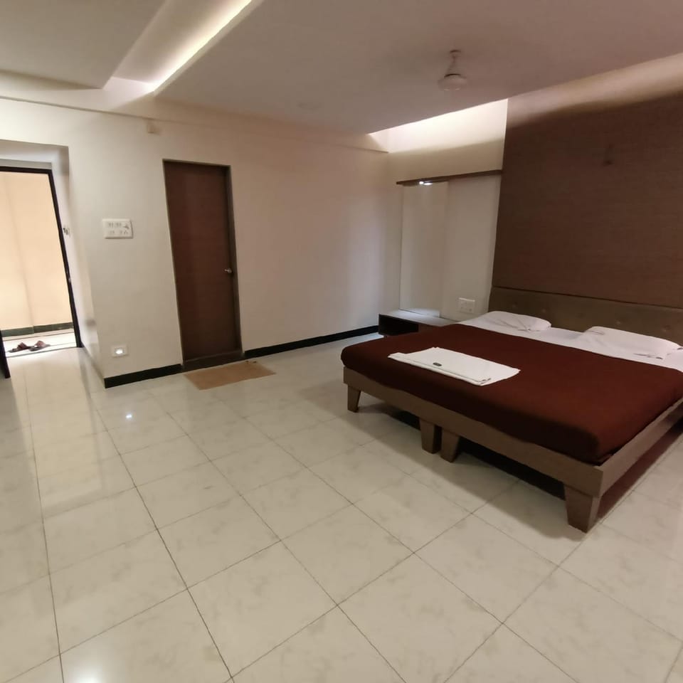 The Ambassador Hotel in Maharashtra