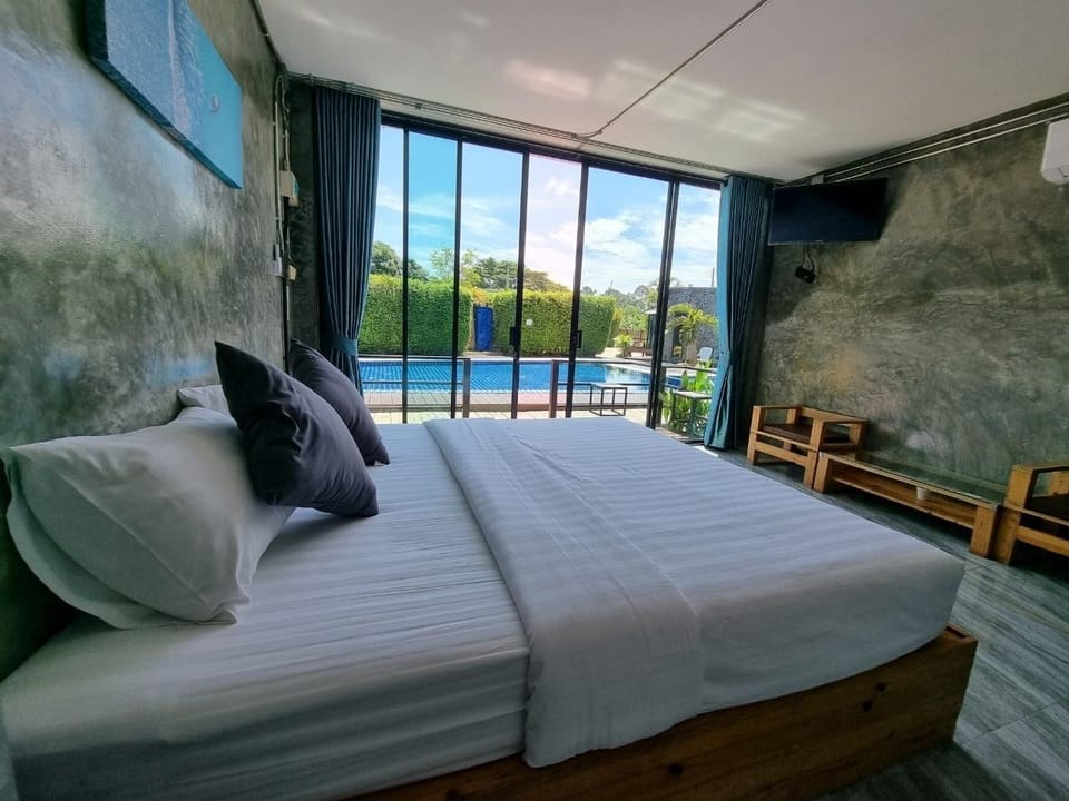 สวนล้อแม็ก รีสอร์ท Resort in Chon Buri Changwat