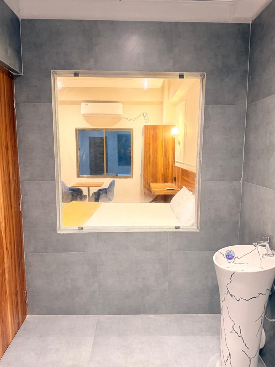 Rishaan Regency Hotel in India