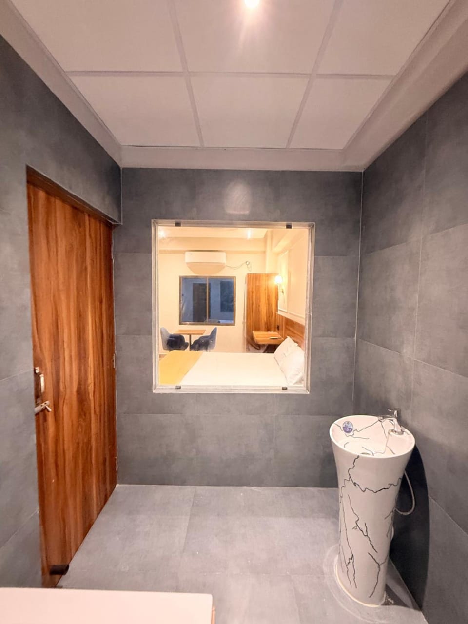 Rishaan Regency Hotel in India