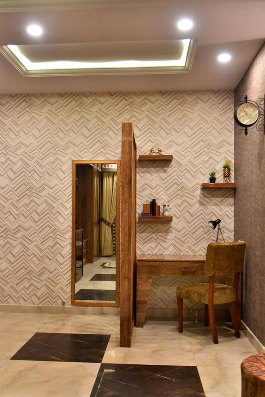 Imperial Suites Hotel in Lahore