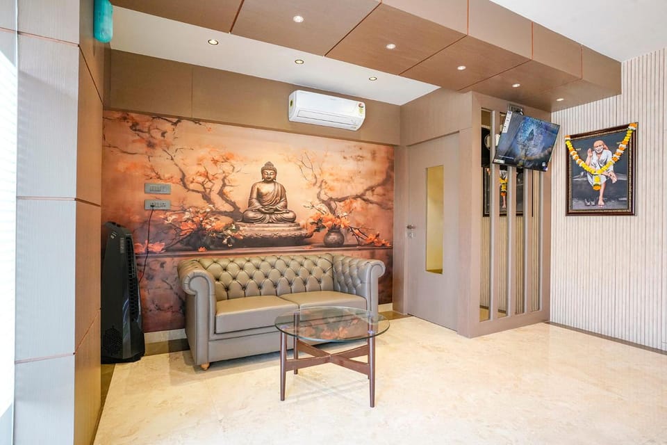 FabHotel Status Residency Hotel in Maharashtra