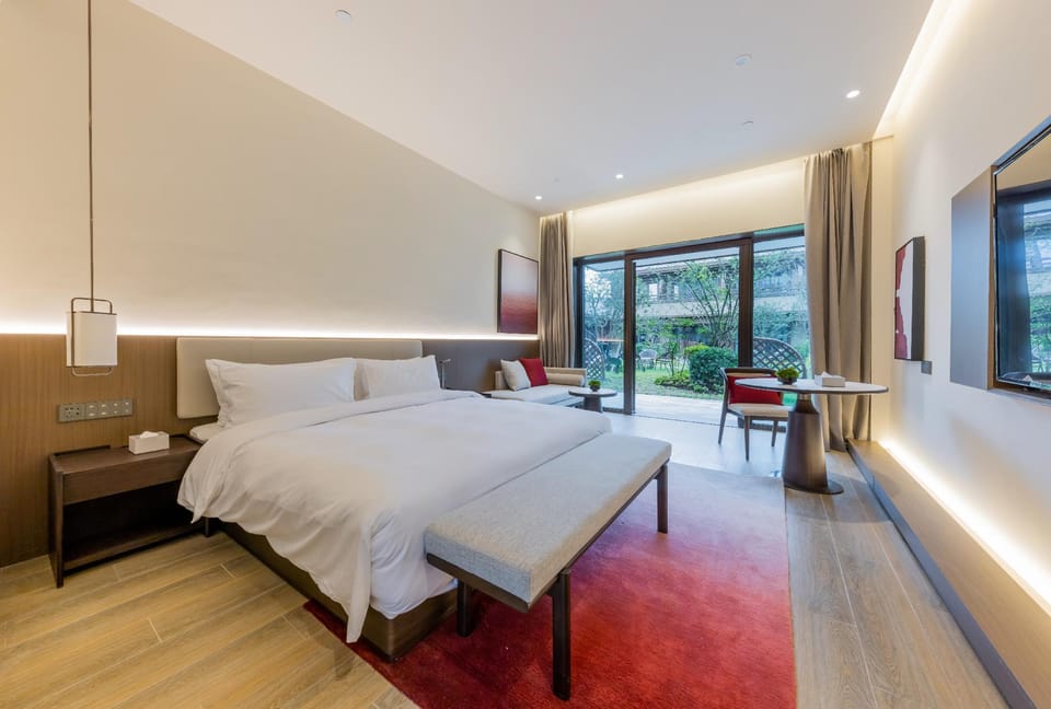 Secluded Longwan Hot Spring Hotel Hotel in Suzhou