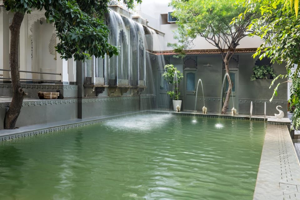 Mewar Manor by My Downtown Hotels - Jhadol Haveli Bed and Breakfast in Udaipur