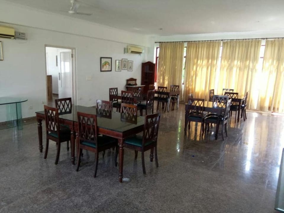 Estate Paradiso Gardens Jaipur Hotel in Jaipur