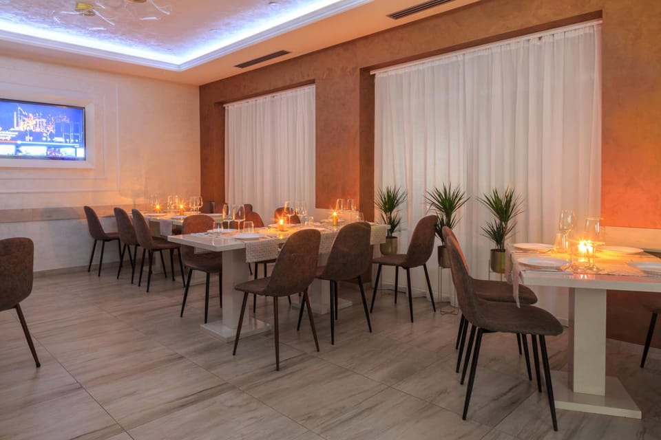 Hotel Maksim Hotel in Kotor Municipality