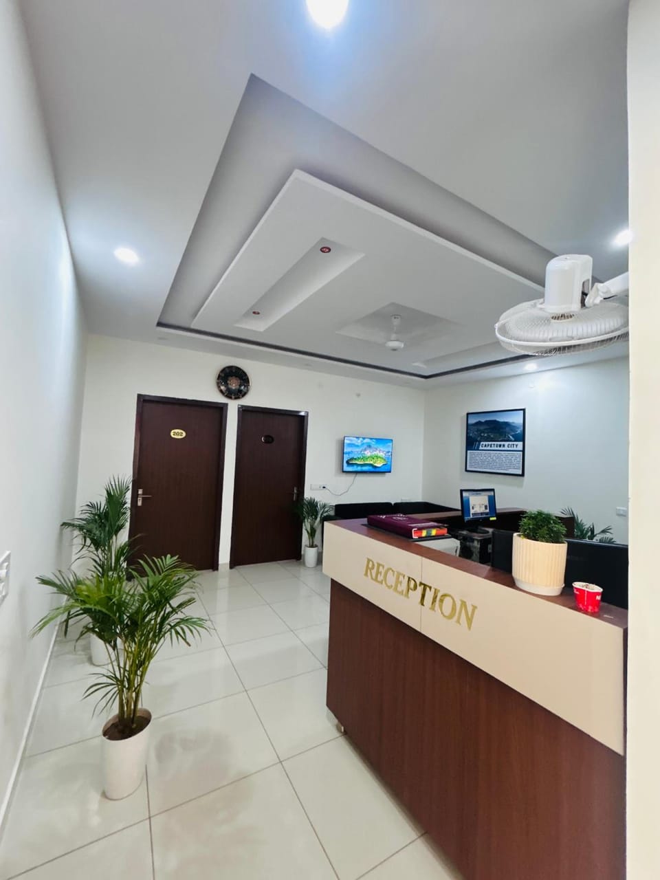 Hotel Capetown  Inn in Haryana
