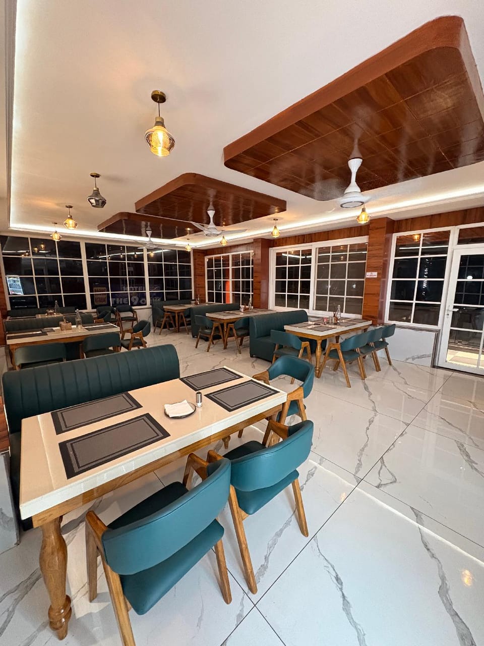 Mistora Heights Resort Hotel in Uttarakhand