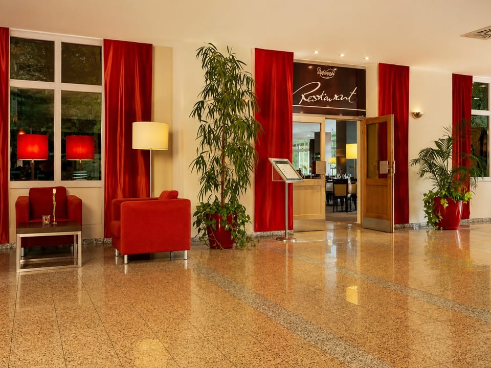 Sunday Hotel Leipzig-Halle Hotel in Halle Saale