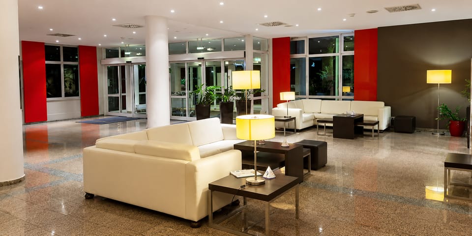 Sunday Hotel Leipzig-Halle Hotel in Halle Saale