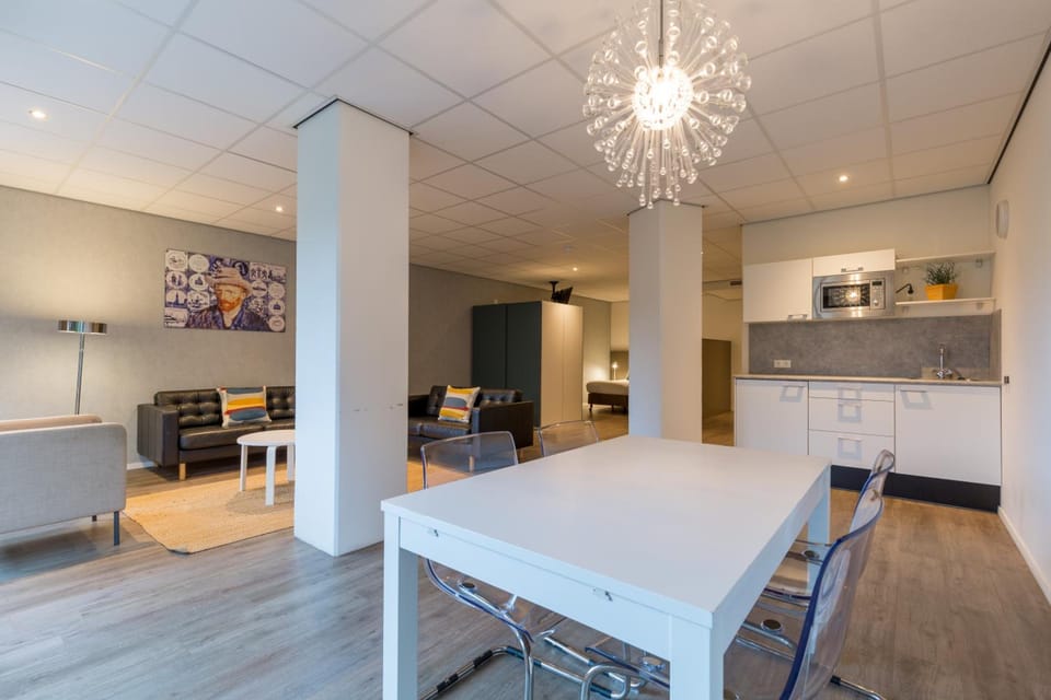 Amrâth Apart-Hotel Schiphol Badhoevedorp Apartment hotel in Amsterdam