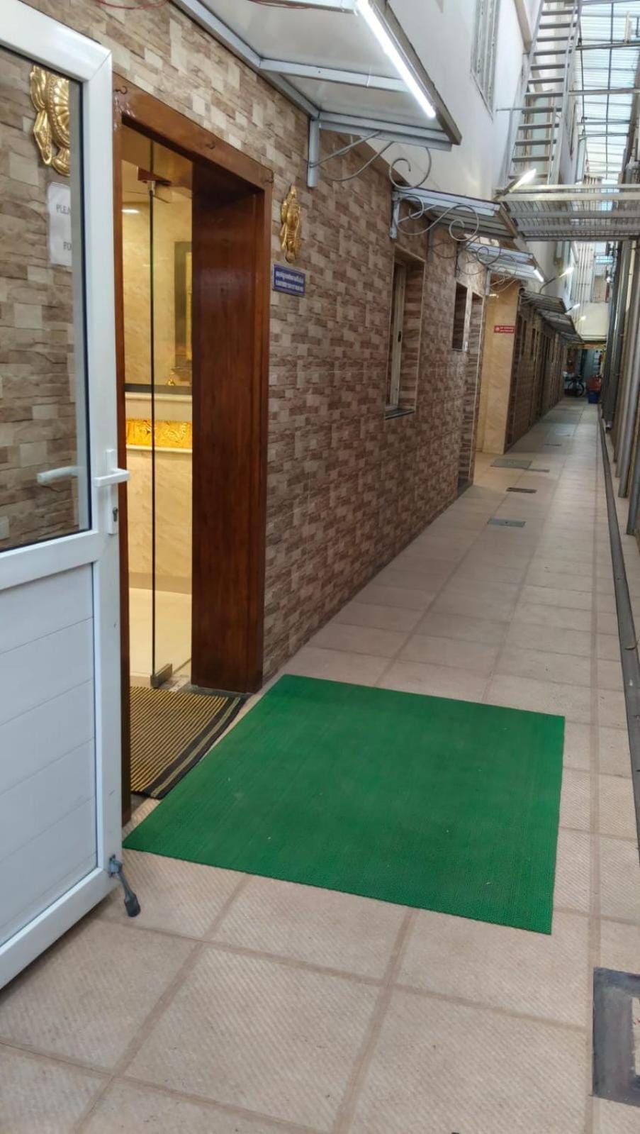 Raya's Inn Hotel in Tamil Nadu