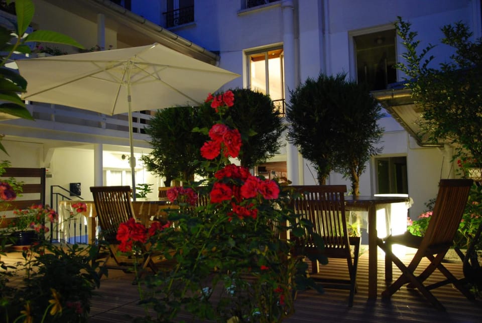 Hotel Alhambra Hotel in Paris
