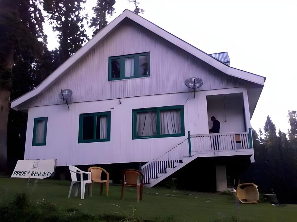 Pride Resort Gulmarg Resort in India