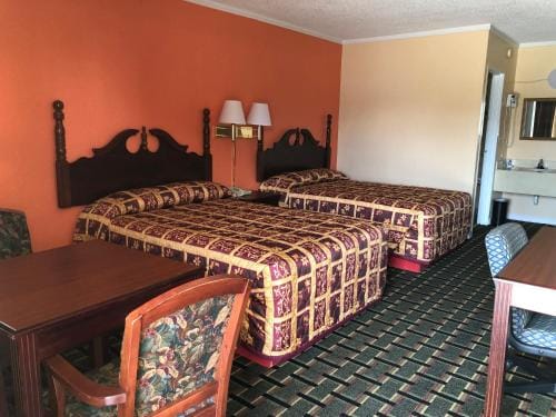 Deluxe Inn Hotel in Natchez