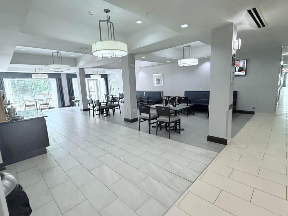 Holiday Inn Express & Suites Bonham By IHG Hotel in Texas