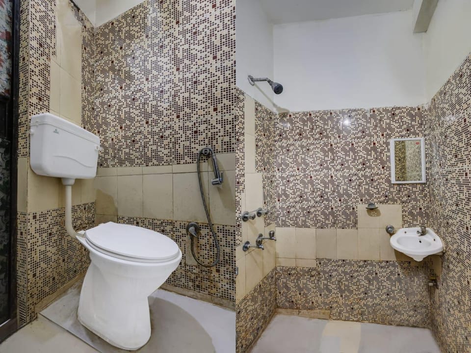 Rooomshala  Hotel in Noida