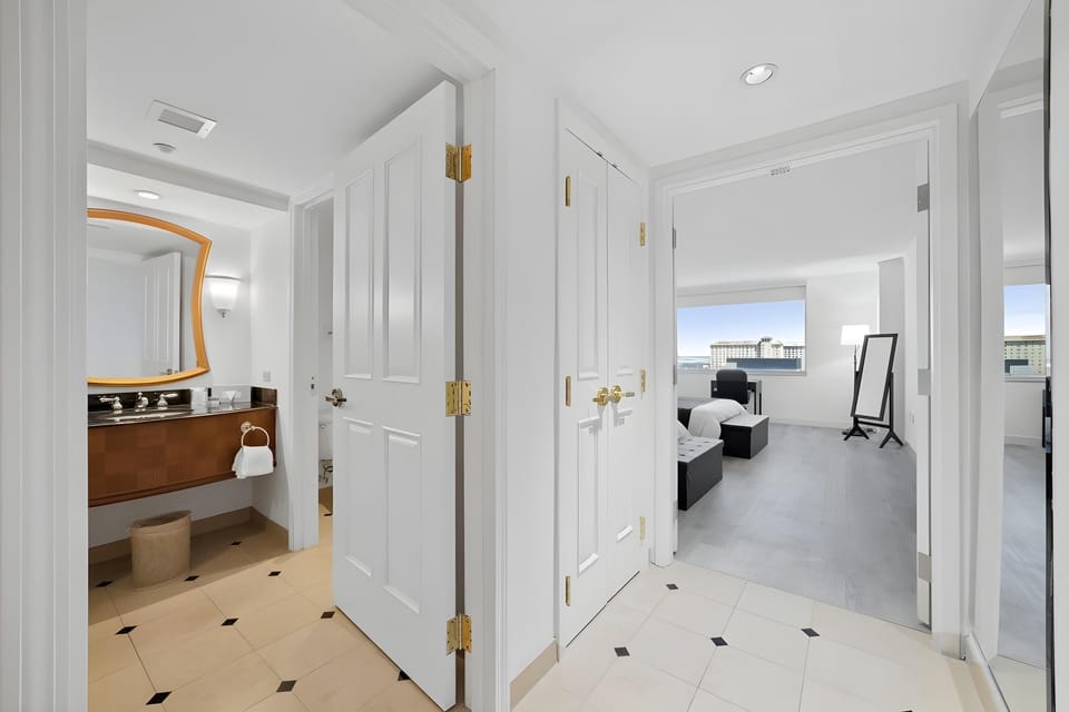 Astonishing Ocean Front Condo CozySuites Showboat Apartment hotel in Atlantic City