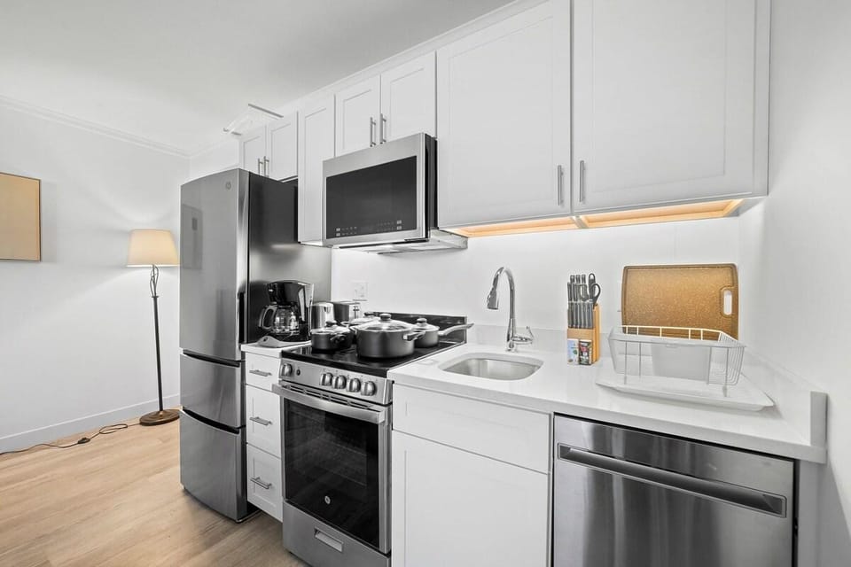 Boardwalk CozySuites Condo with kitchen 48 Apartment hotel in Atlantic City
