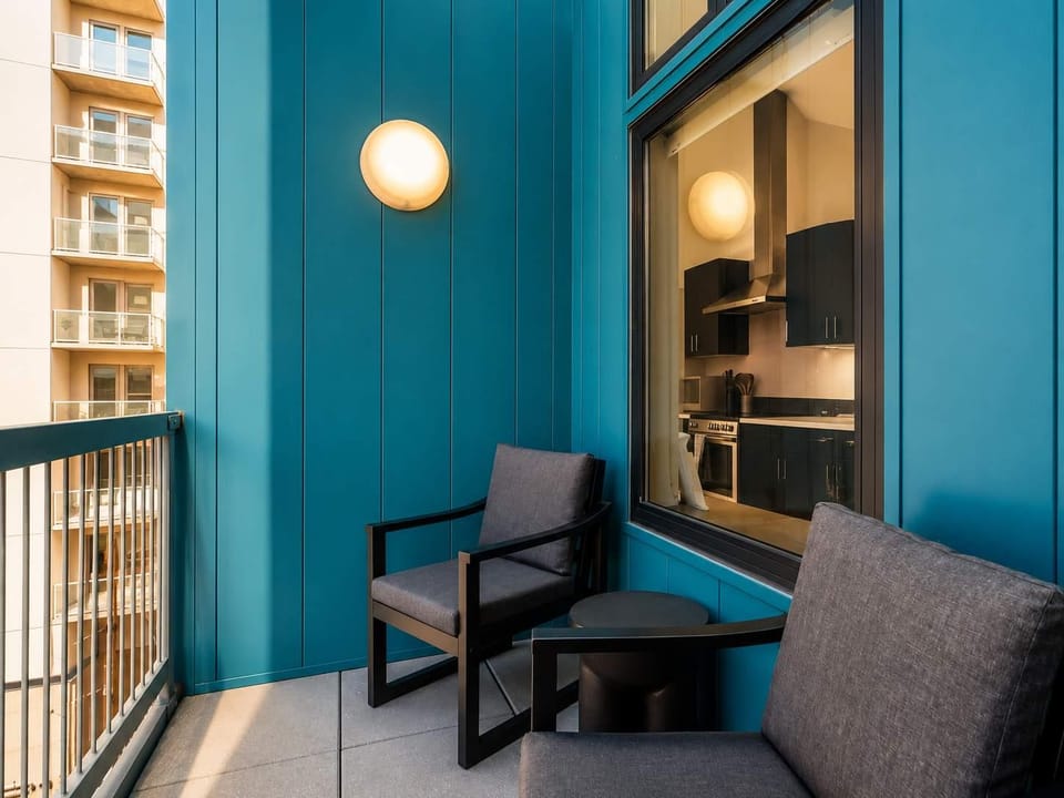 Roami at Studio 135 - Spacious 3 Beds | 2 Units Apartment hotel in Cherry Creek