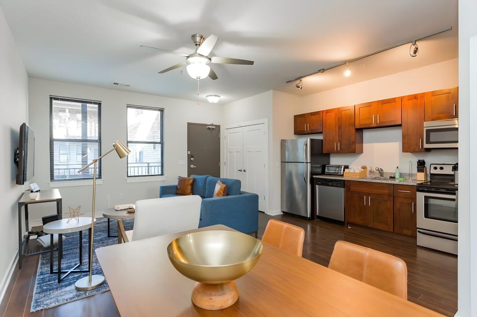 TWO CozySuites Alluring Music Row Condos Apartment hotel in Nashville