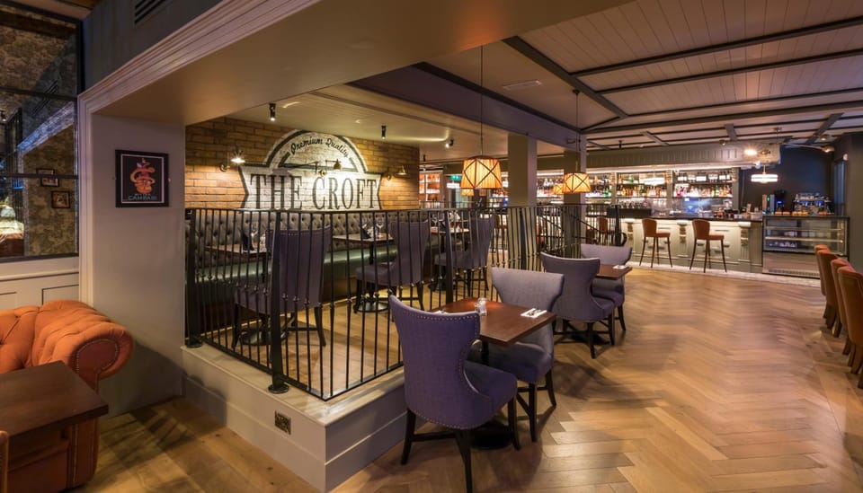 Bar/lounge