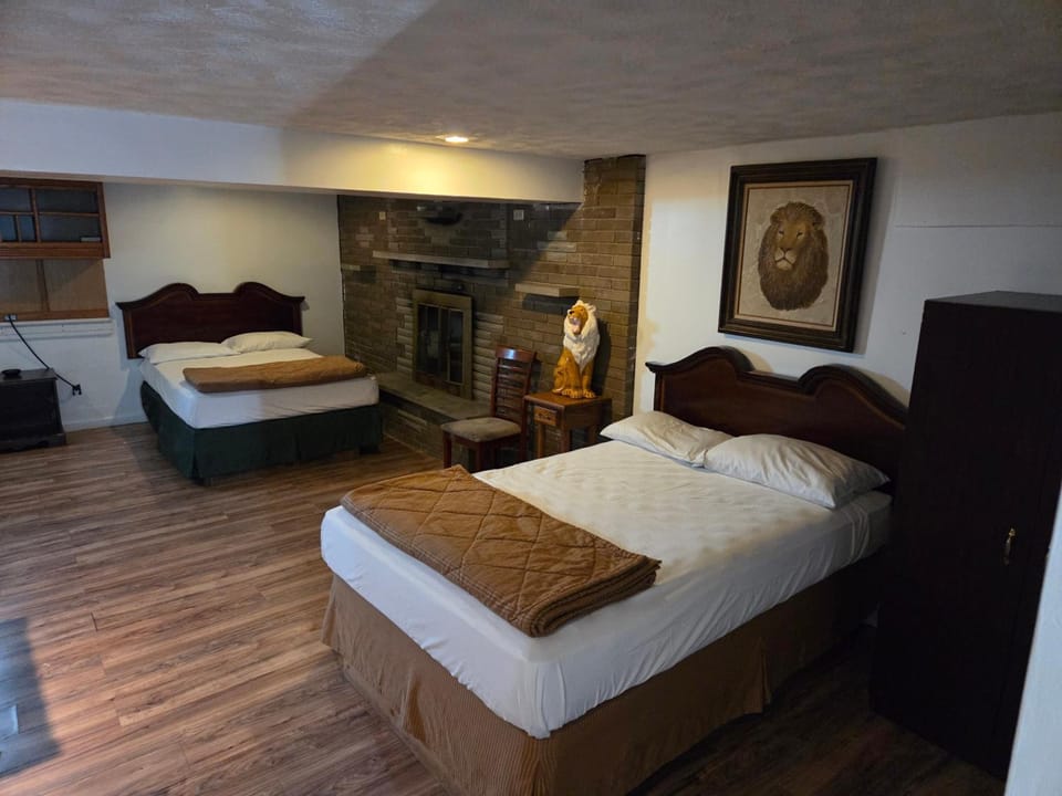 Huntingdon Inn Hotel in Pennsylvania