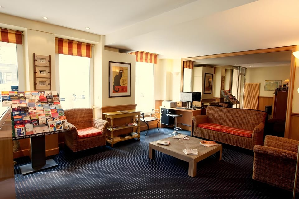 Hotel Eiffel Kensington Hotel in Paris