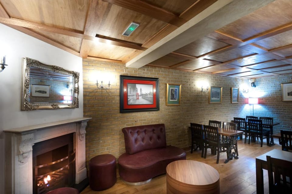 Bar/lounge