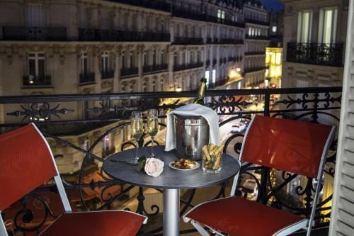 Vestay George V Hotel in Paris