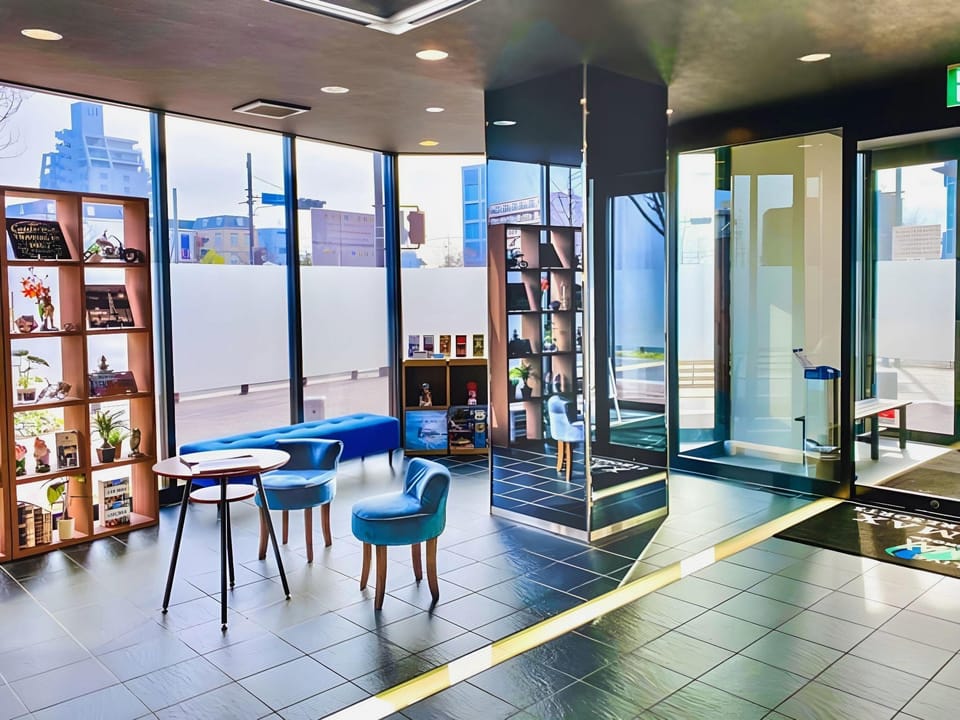 LiveMax Mikawaanjo Ekimae Hotel Hotel in Aichi Prefecture