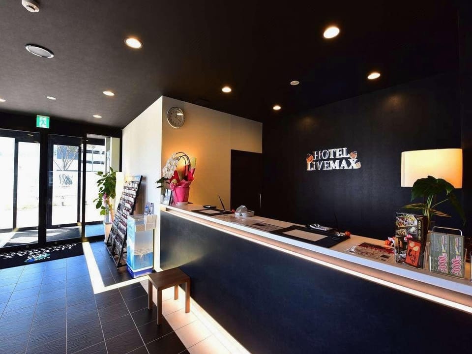 LiveMax Mikawaanjo Ekimae Hotel Hotel in Aichi Prefecture