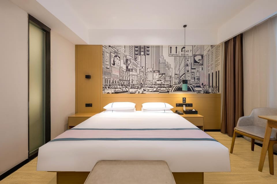 城市便捷东方东海路体育馆市政府店 Hotel in Hainan