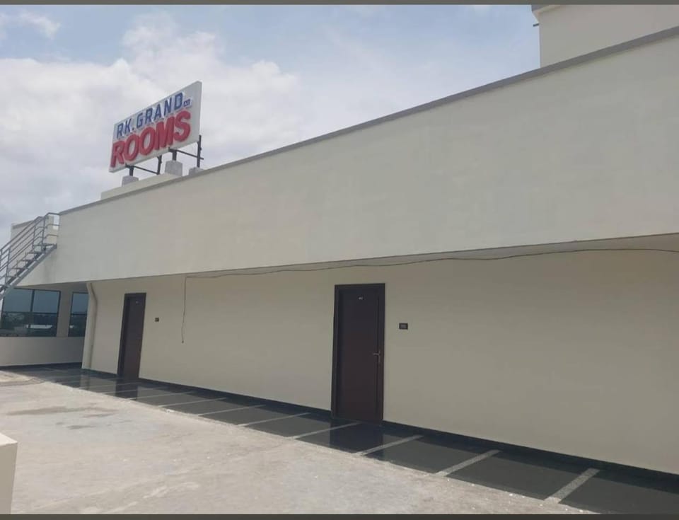 RK GRAND ROOMS Inn in Telangana